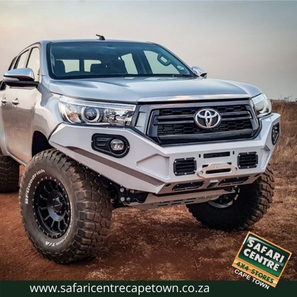 Onca Hilux 2016 _ BULL BAR – REVO DAKAR RXT